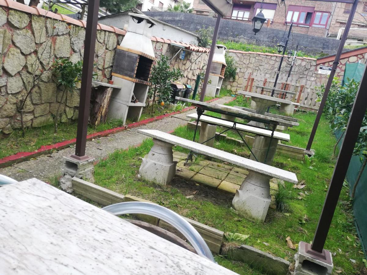 Txoko Maitea Pentsioa Otel Urnieta Dış mekan fotoğraf